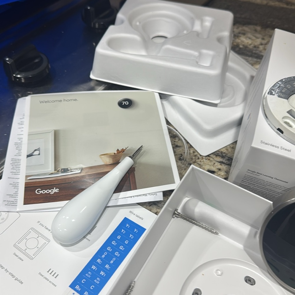 Google NEST Learning Thermostat Gen 2 - Picture 3 of 5